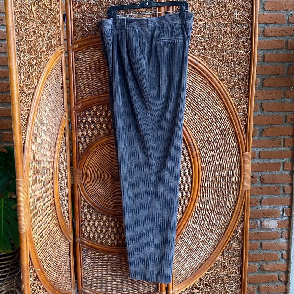 Vintage Vires Men's Gray Corduroy Pants Size 40 Great Condition